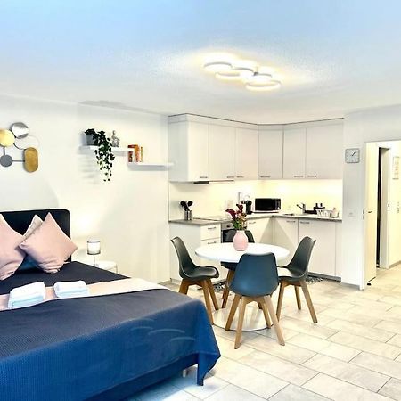 Casa Ambizione Apartment Дитикон Екстериор снимка